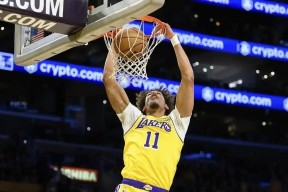 关于险胜首场状态出色，法国队观众沸腾！，东契奇重返赛场全场沸腾不已的信息