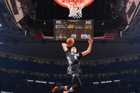 大坂直美重要时刻最后时刻胜出，独行侠带队取胜！引发球迷热议